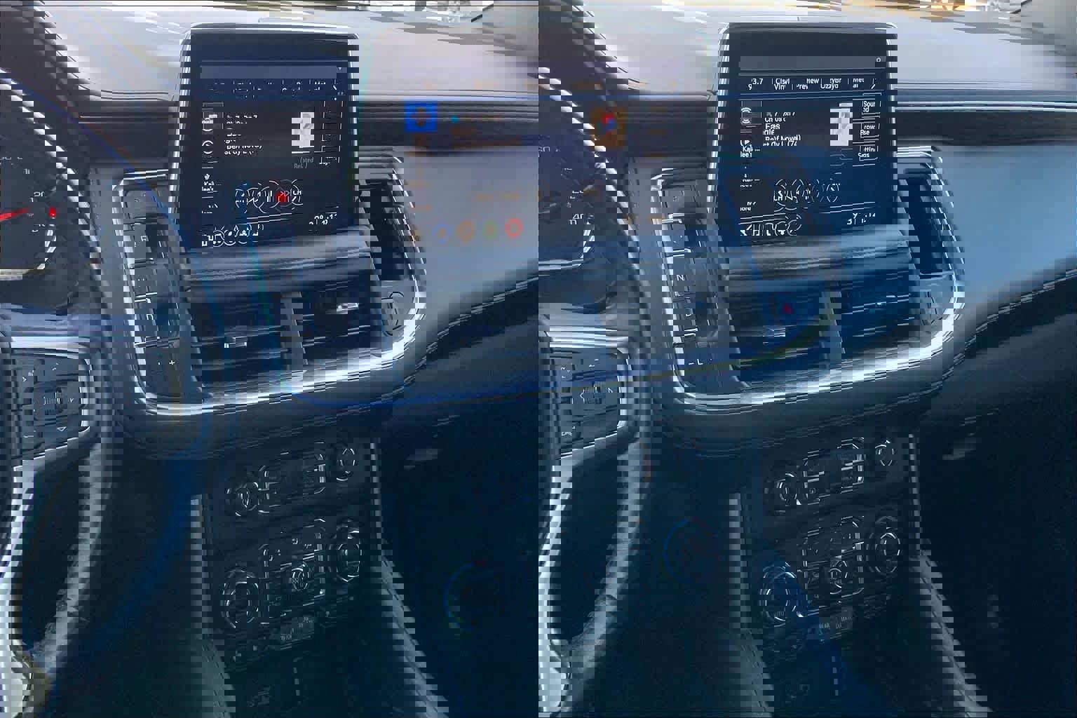 Used 2021 Chevrolet Tahoe Z71 w/ Z71 Signature Package image 15