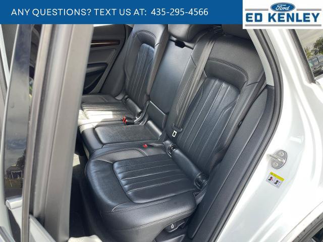 Used 2019 Audi Q5 2.0T Premium w/ Convenience Package AWD/4WD image 5