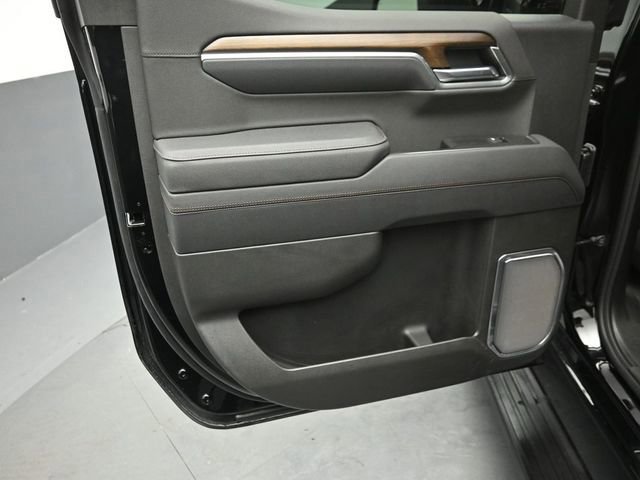 Used 2026 Chevrolet Silverado 1500 High Country w/ Midnight Edition image 38