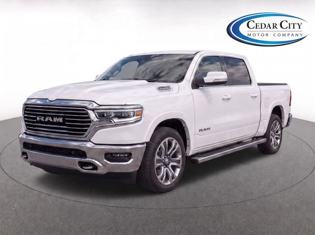 Used 2023 RAM 1500 Limited AWD/4WD image 2