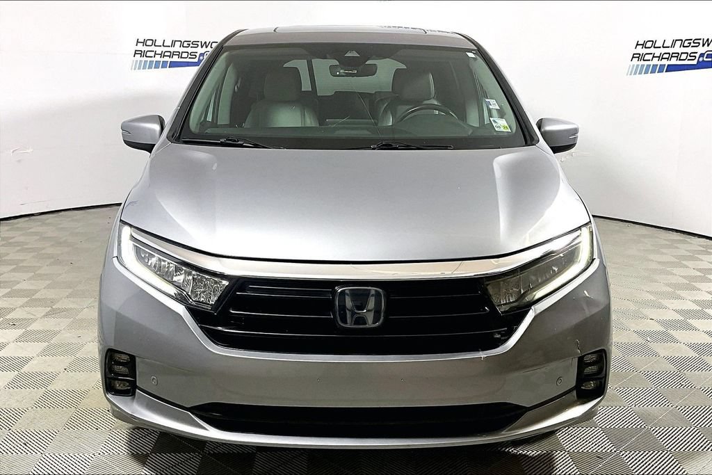 Used 2022 Honda Odyssey Touring image 2