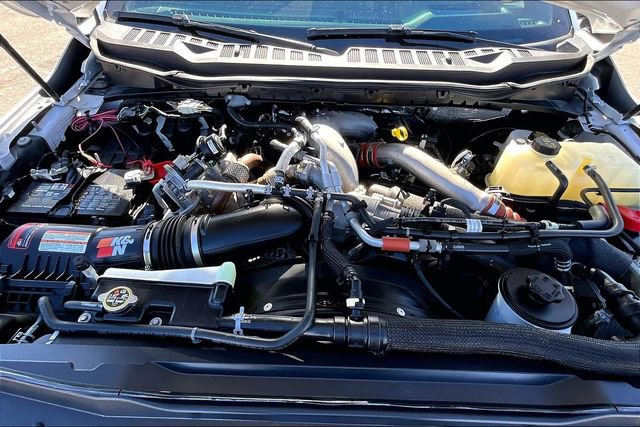 Certified 2024 Ford F350 Platinum w/ FX4 Off-Road Package image 9