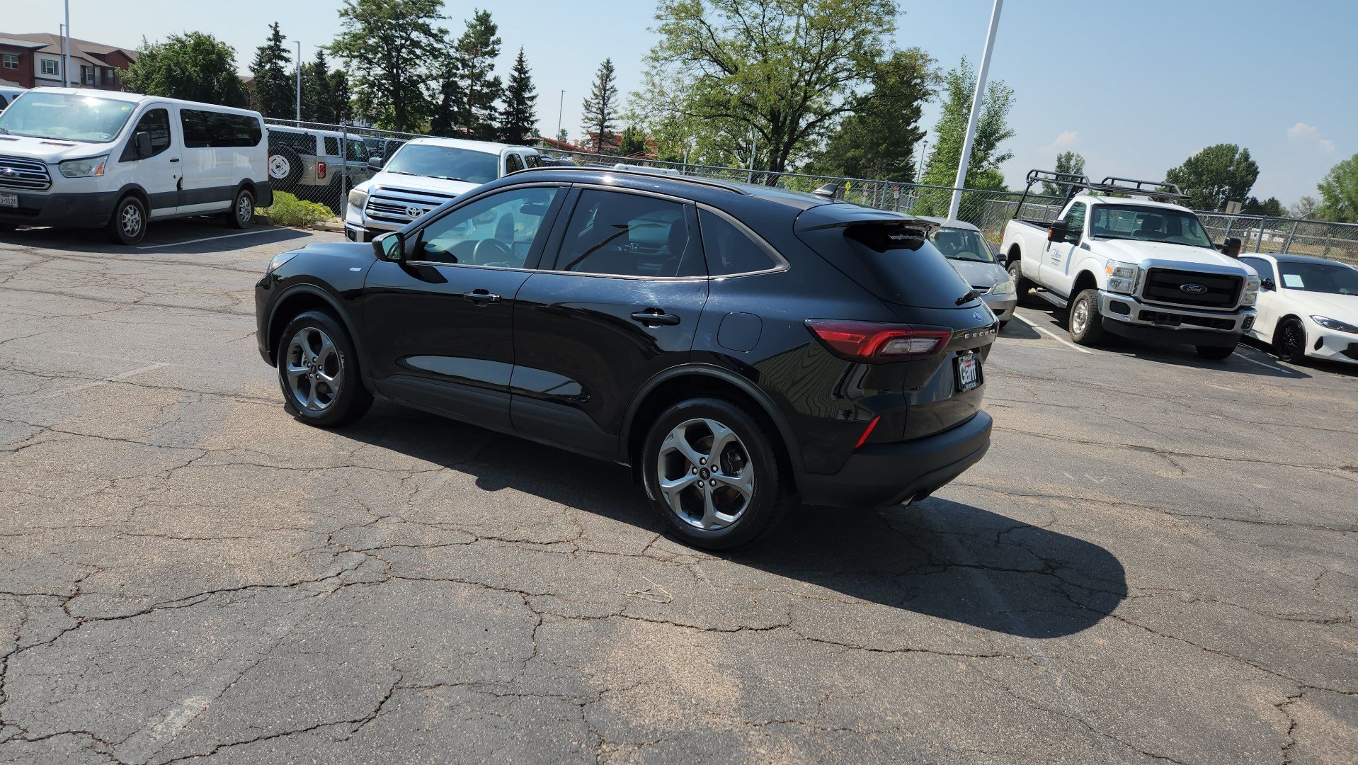 Certified 2025 Ford Escape ST-Line AWD/4WD image 7