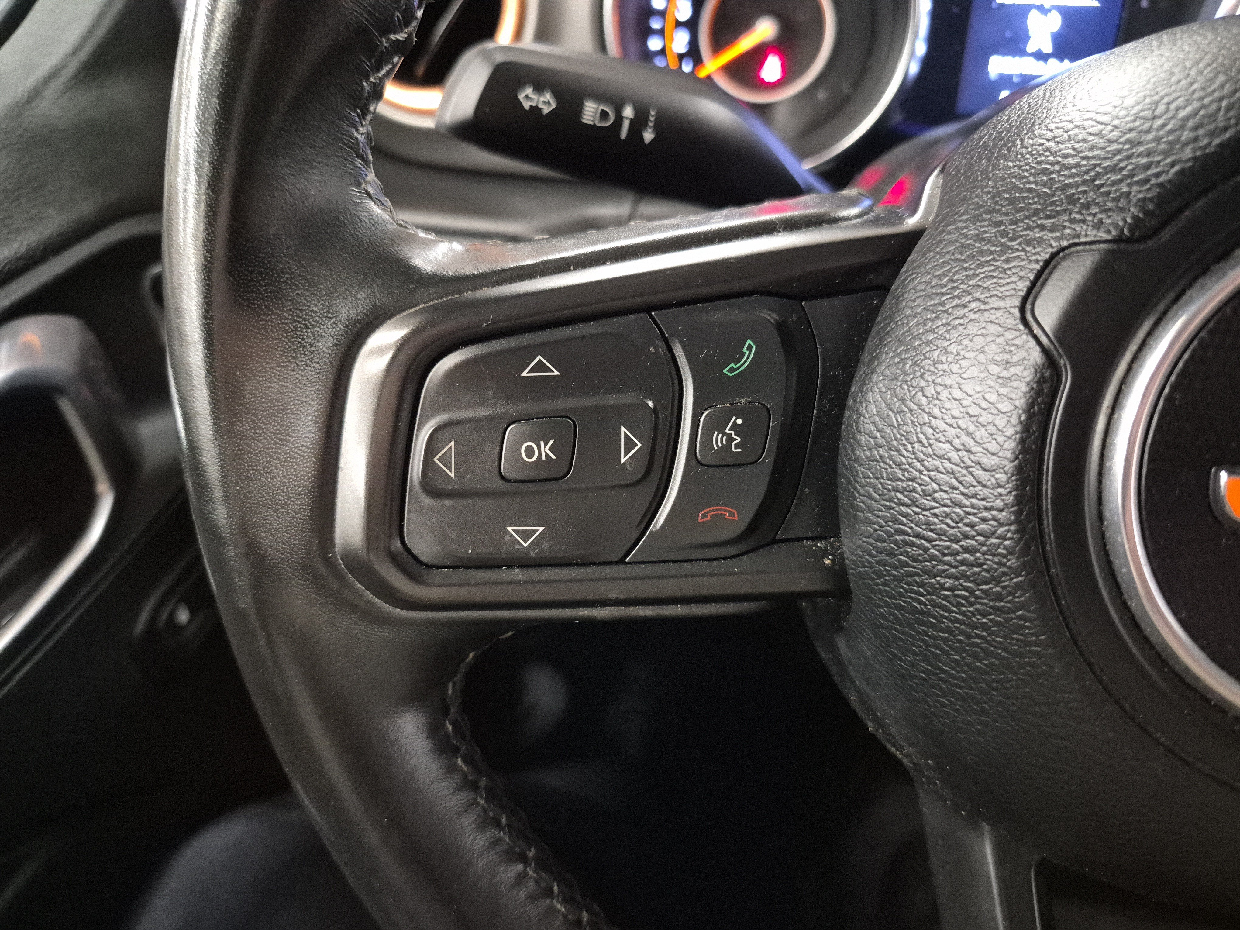 Used 2022 Jeep Gladiator Sport AWD/4WD image 24
