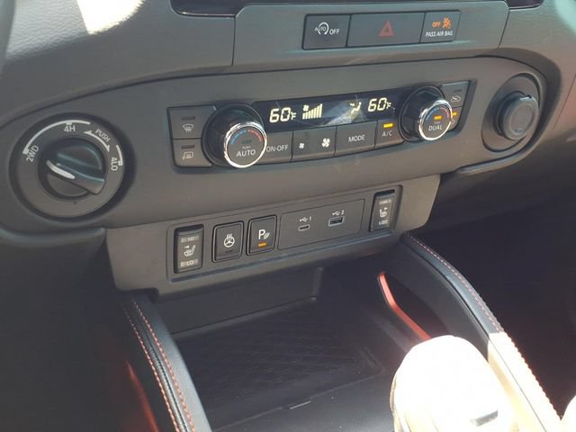 Used 2023 Nissan Frontier PRO-4X w/ Pro Convenience Package AWD/4WD image 27