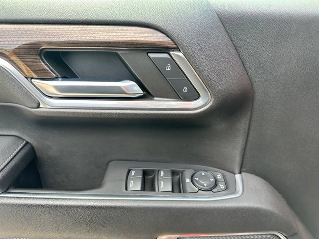Used 2023 Chevrolet Silverado 1500 LT AWD/4WD image 27