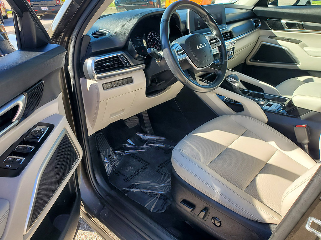 Used 2022 Kia Telluride S AWD/4WD image 10