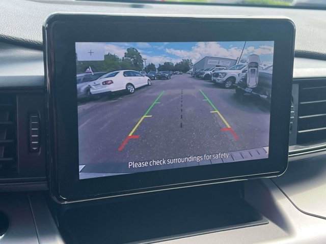Certified 2024 Ford Explorer XLT w/ Class IV Trailer Tow Package AWD/4WD image 37