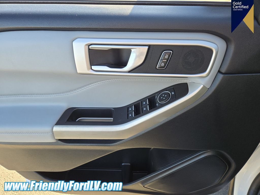 Certified 2023 Ford Explorer XLT w/ Equipment Group 202A RWD image 16