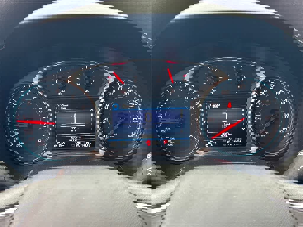 Used 2020 Chevrolet Equinox LT w/ LPO, Floor Liner Package image 24