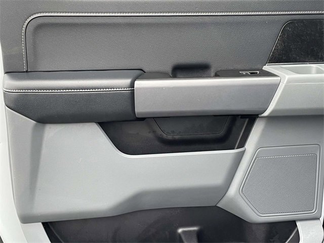 Certified 2022 Ford F150 XLT w/ Equipment Group 302A High image 10