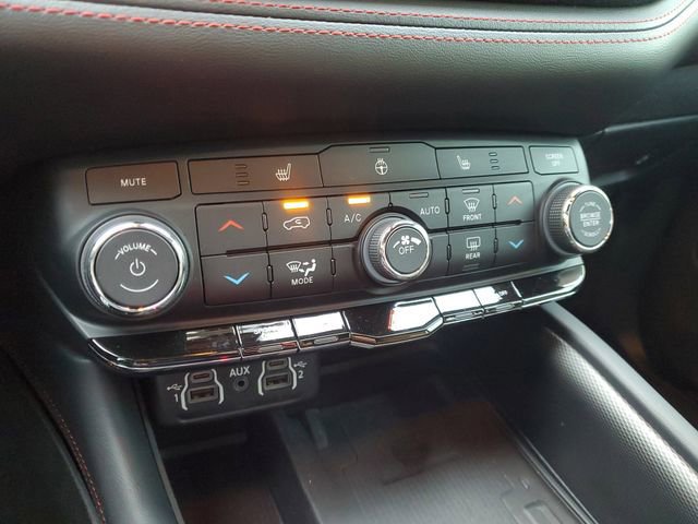 Used 2024 Dodge Durango R/T w/ Blacktop Package image 27