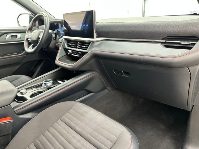 Certified 2025 Ford Explorer ST-Line image 11