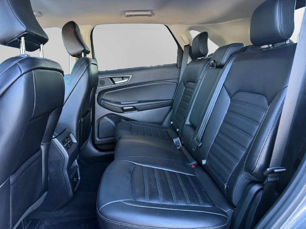 Certified 2022 Ford Edge SEL AWD/4WD image 13