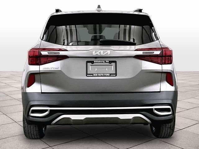 Used 2023 Kia Seltos EX AWD/4WD image 4