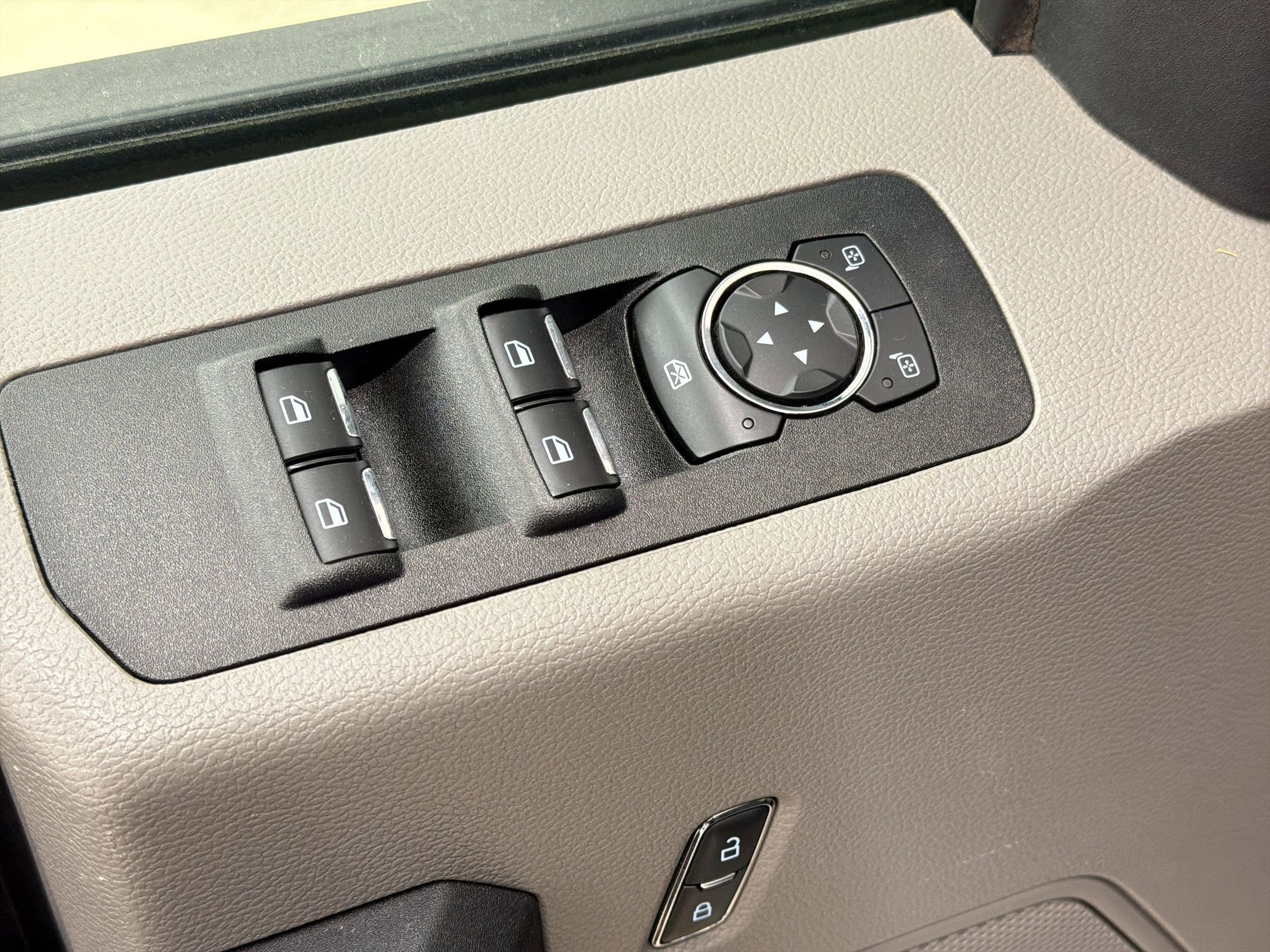 Certified 2020 Ford F150 XL w/ Equipment Group 101A Mid image 13