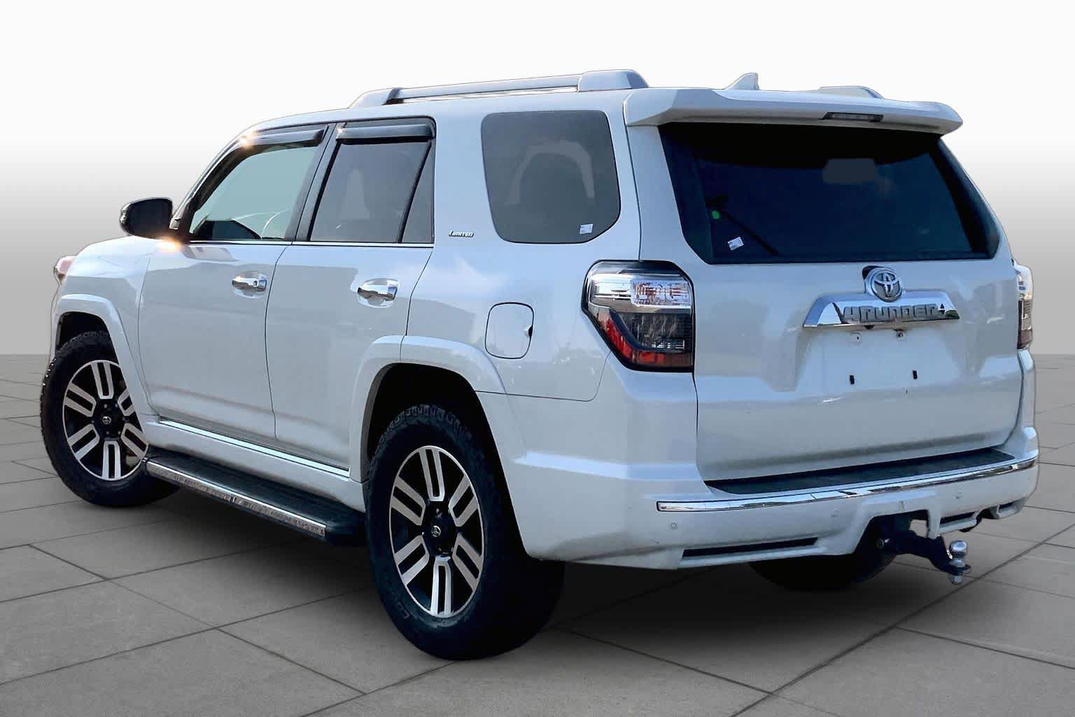 Used 2021 Toyota 4Runner Limited RWD image 11