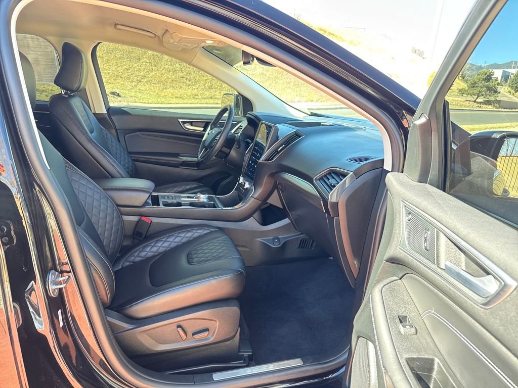 Certified 2024 Ford Edge Titanium AWD/4WD image 28
