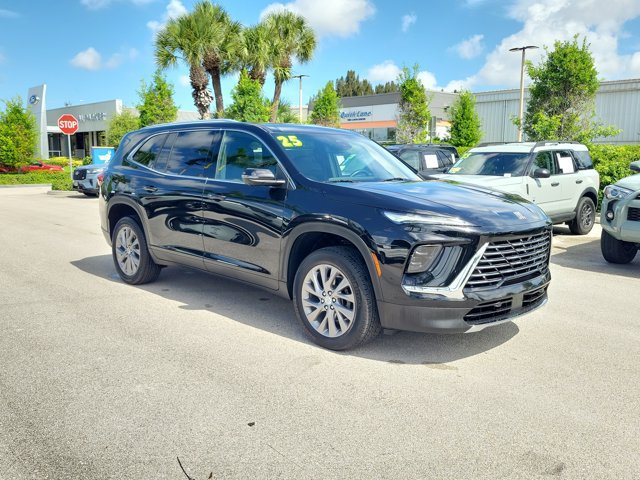Used 2025 Buick Enclave Preferred FWD image 35