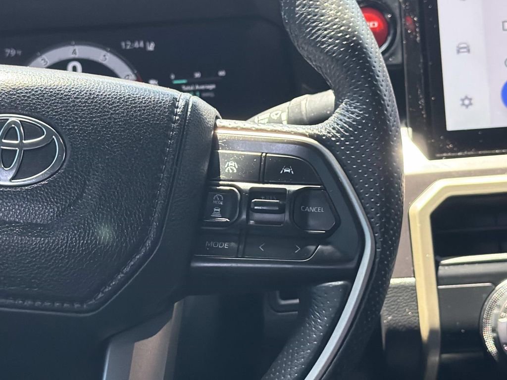 Used 2025 Toyota Tacoma TRD Off-Road AWD/4WD image 13