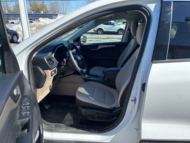 Certified 2022 Ford Escape SE w/ Convenience Package image 17