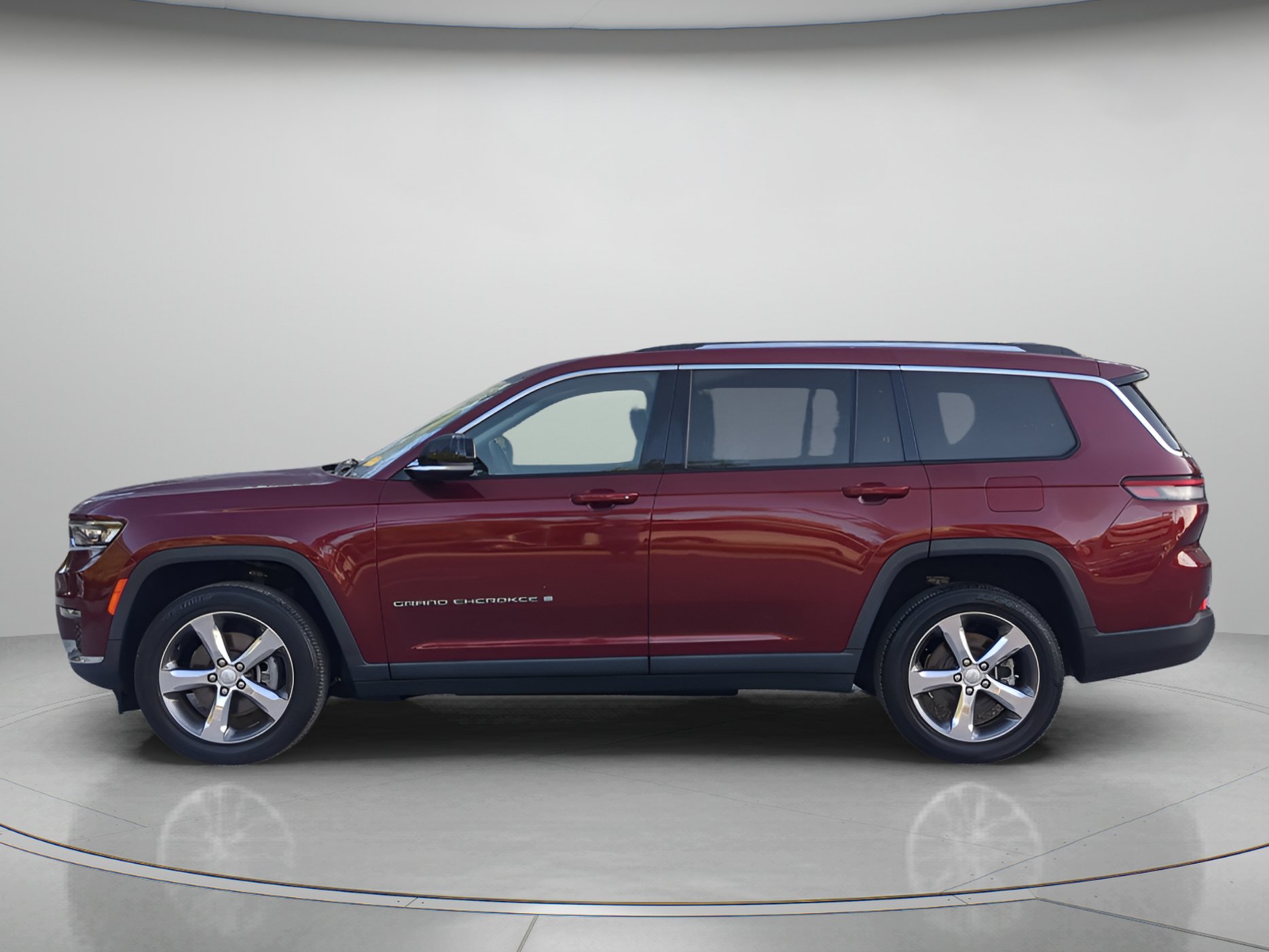 Used 2021 Jeep Grand Cherokee L Limited AWD/4WD image 43