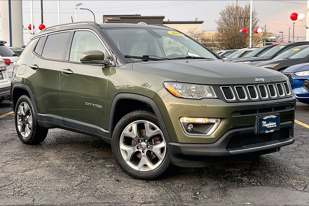Used 2018 Jeep Compass Limited w/ Navigation Group image 31