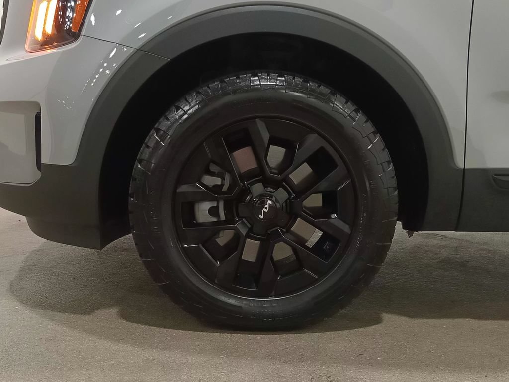 Used 2024 Kia Telluride SX Prestige X-Pro AWD/4WD image 13
