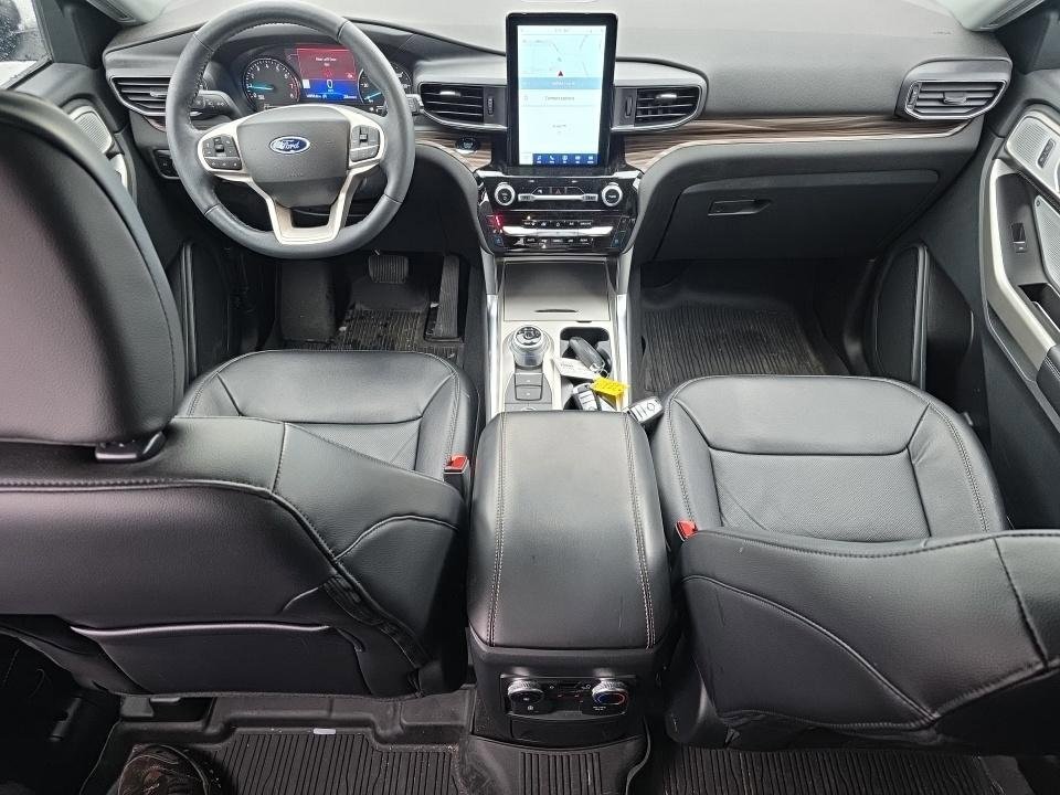 Certified 2023 Ford Explorer Limited w/ Limited Technology Package image 5