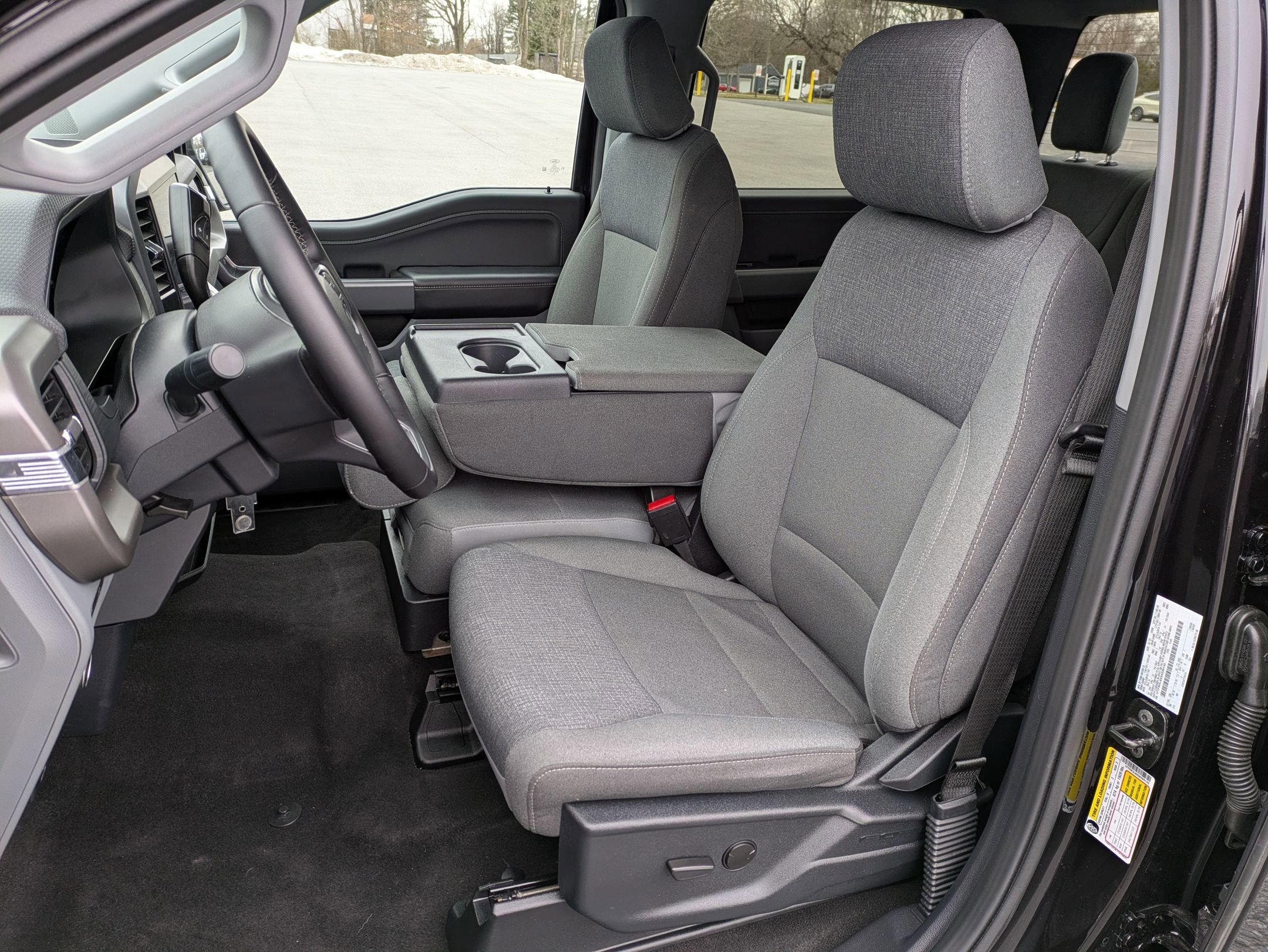 Certified 2025 Ford F150 XLT w/ Equipment Group 301A Standard image 7