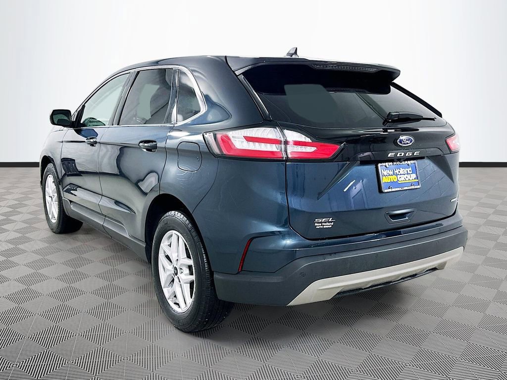 Certified 2023 Ford Edge SEL w/ Convenience Package AWD/4WD image 3