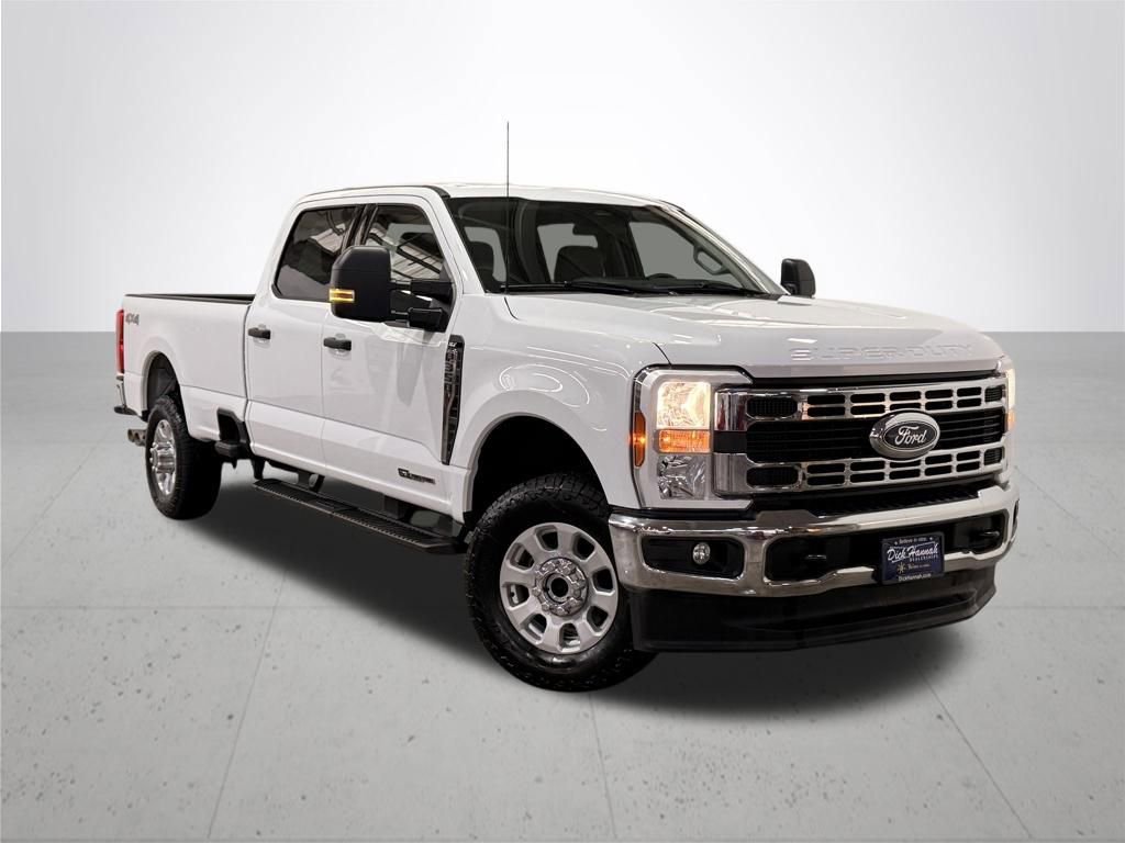 Certified 2024 Ford F350 XLT image 8
