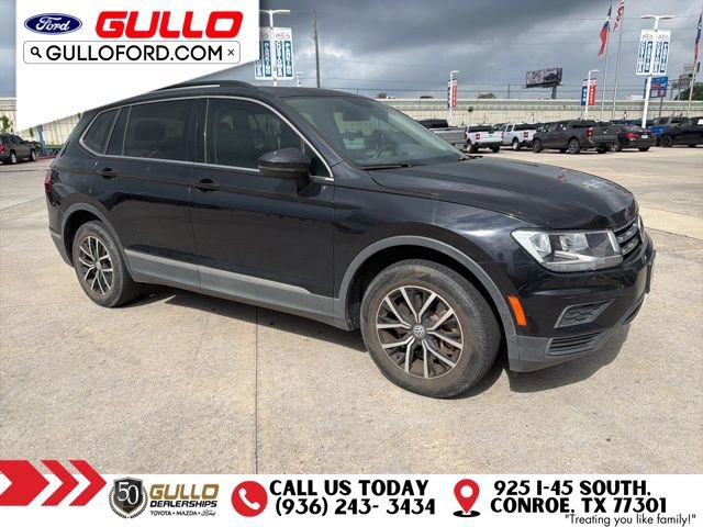 Used 2021 Volkswagen Tiguan SE w/ Panoramic Sunroof Package AWD/4WD image 2