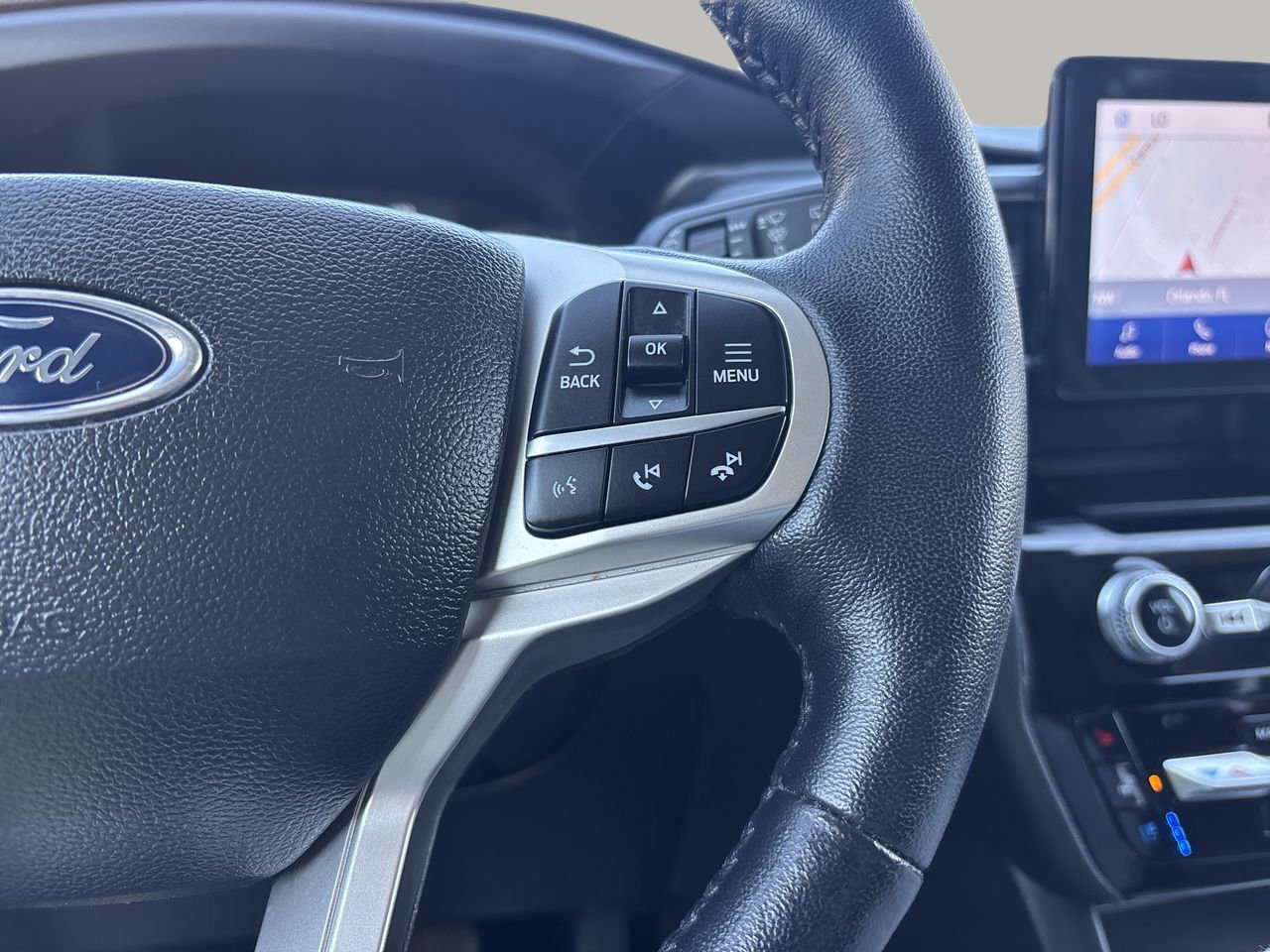 Certified 2023 Ford Explorer Limited image 36