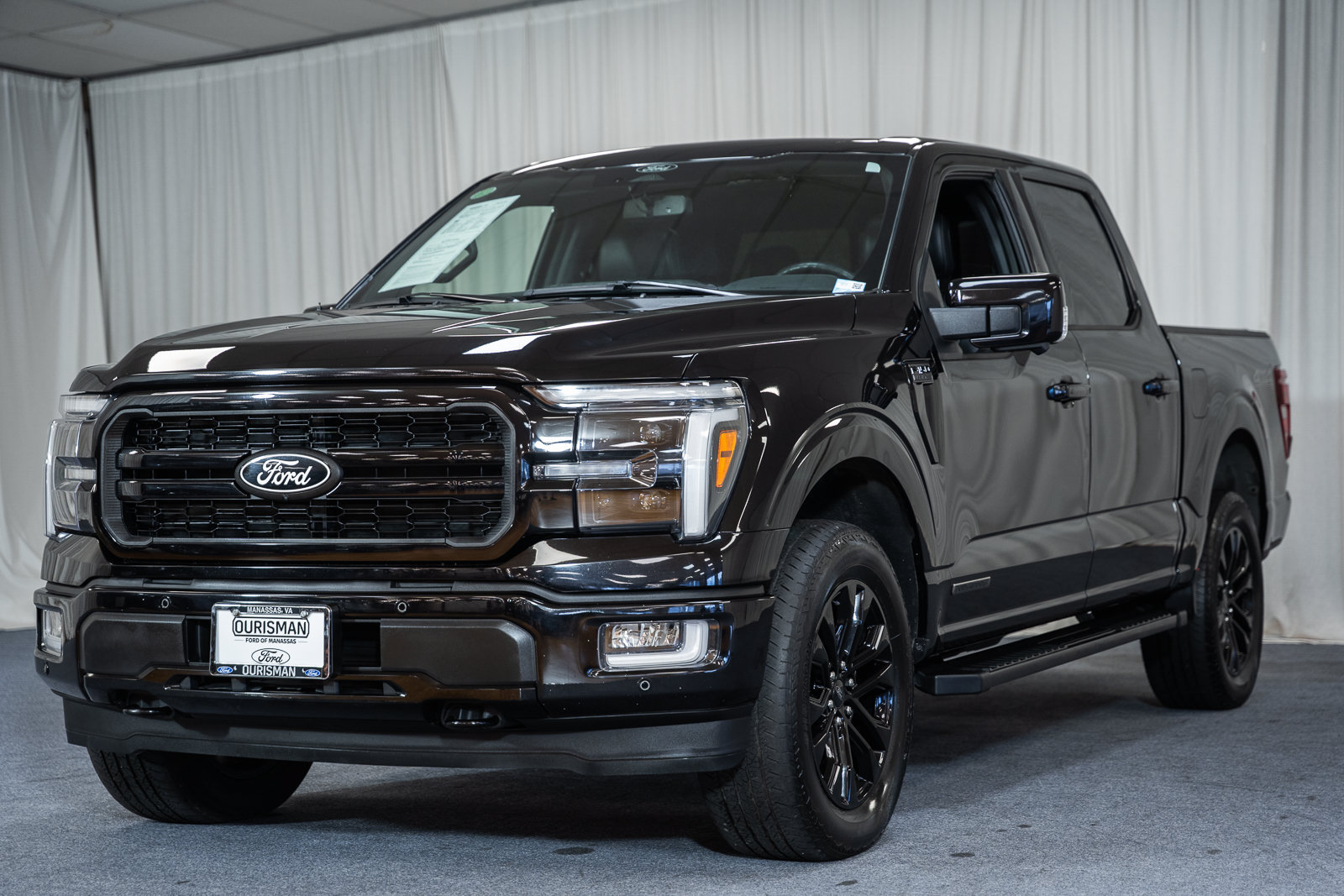 Certified 2024 Ford F150 Lariat AWD/4WD image 3