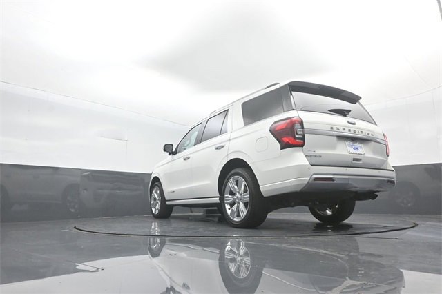 Certified 2024 Ford Expedition Platinum image 32