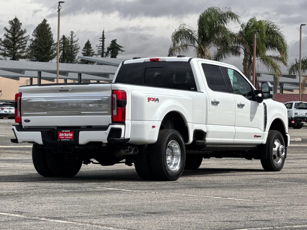 Certified 2026 Ford F350 Platinum w/ Platinum Plus Package AWD/4WD image 5
