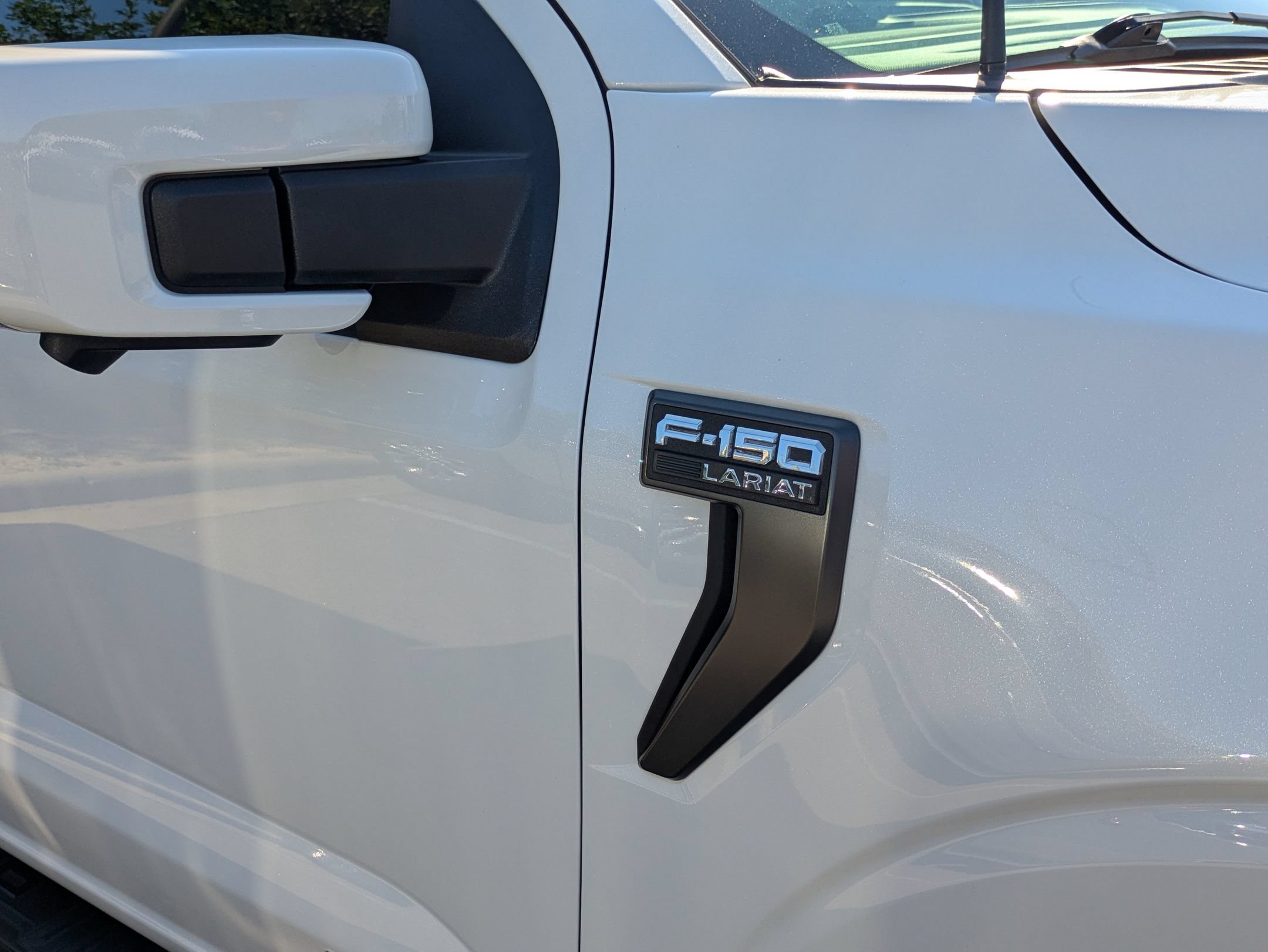 Certified 2022 Ford F150 Lariat w/ Equipment Group 502A High AWD/4WD image 11