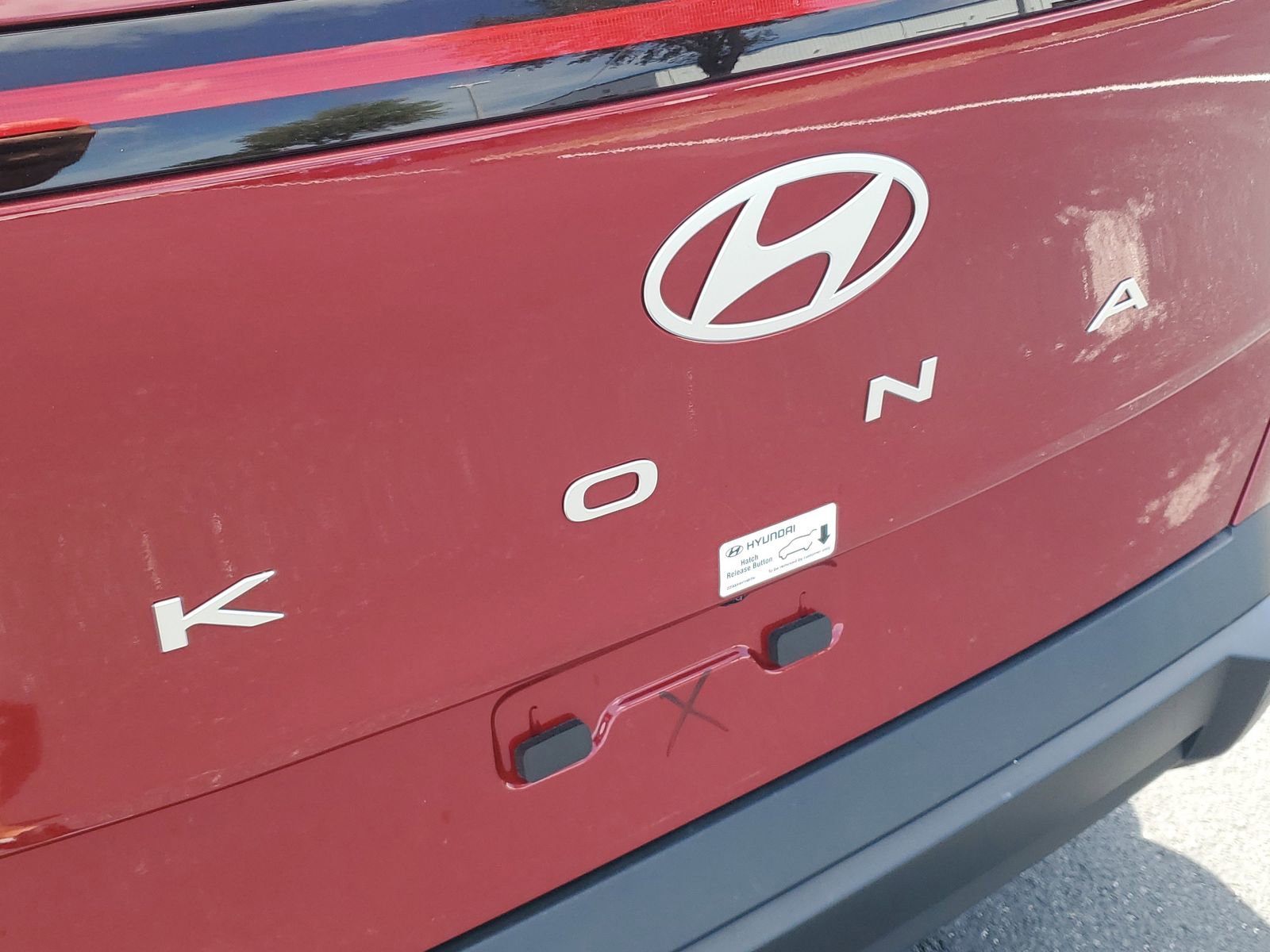 Used 2025 Hyundai Kona SE FWD image 6