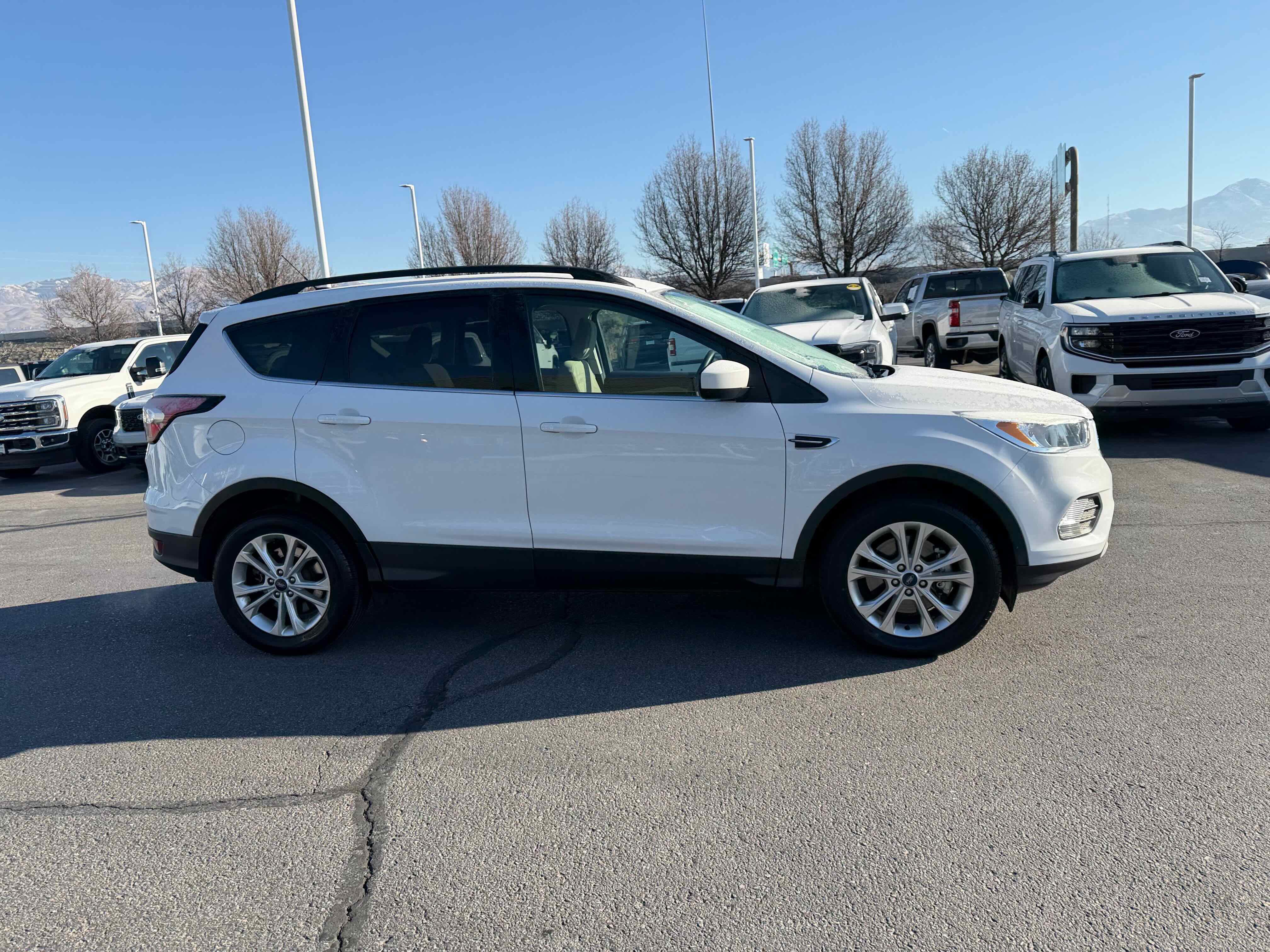 Certified 2018 Ford Escape SE image 8