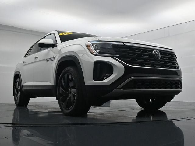 Used 2024 Volkswagen Atlas Cross Sport SE AWD/4WD image 27