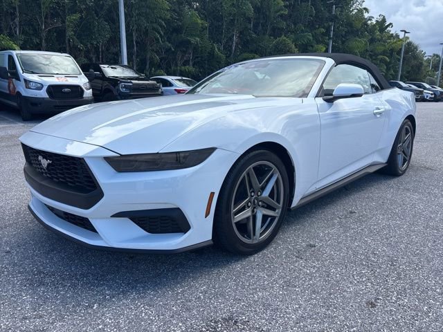 Certified 2026 Ford Mustang Premium RWD image 5