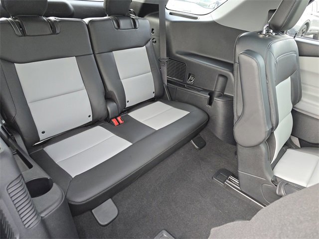 Certified 2022 Ford Explorer XLT w/ Equipment Group 202A image 27