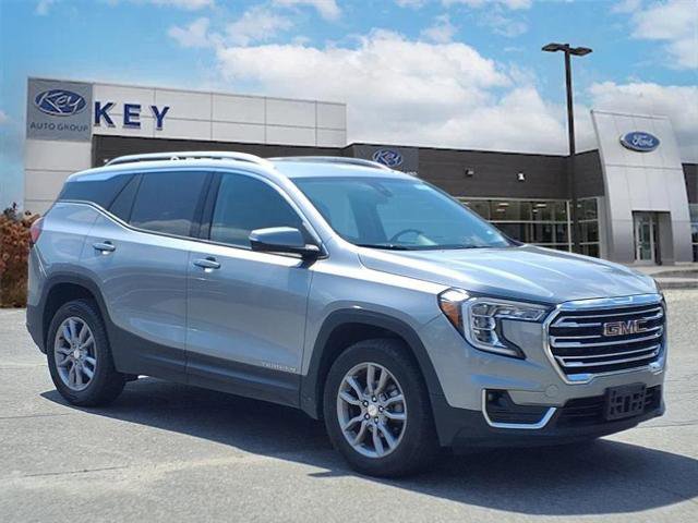 Used 2024 GMC Terrain SLT