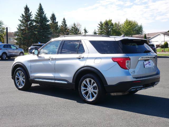 Certified 2021 Ford Explorer XLT w/ Equipment Group 202A AWD/4WD image 3