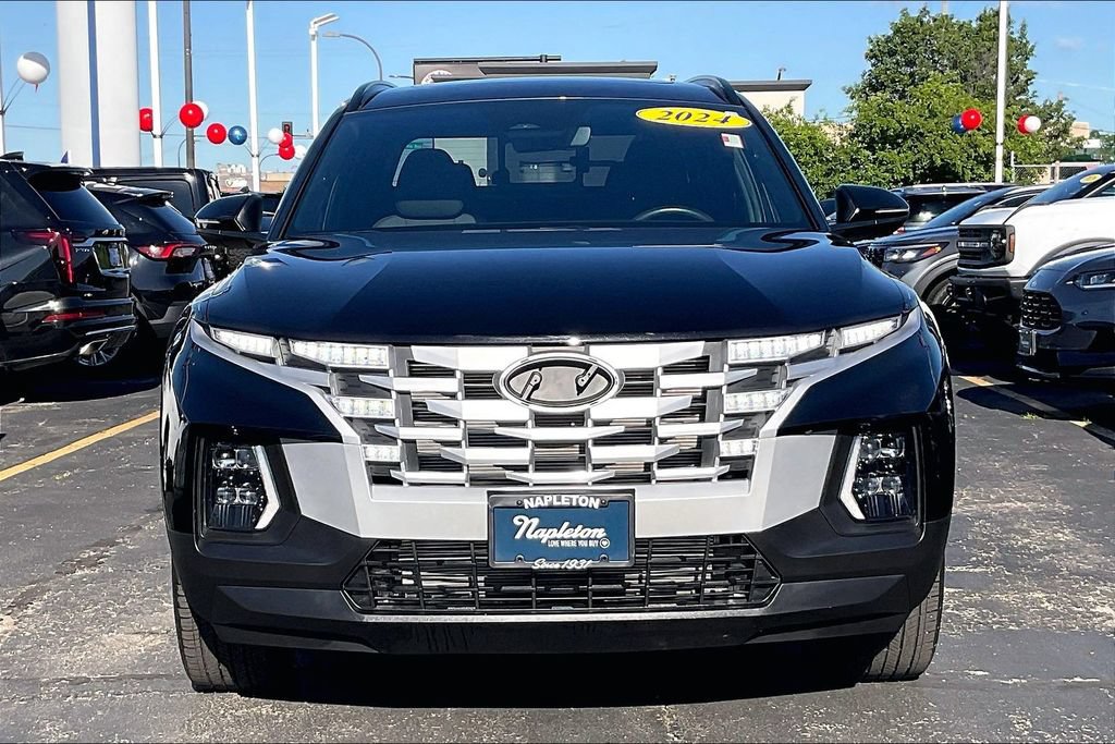 Used 2024 Hyundai Santa Cruz SEL w/ Activity Package AWD/4WD image 2