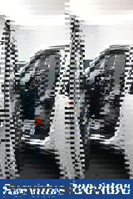 Certified 2024 Ford Maverick XLT w/ XLT Luxury Package AWD/4WD image 16