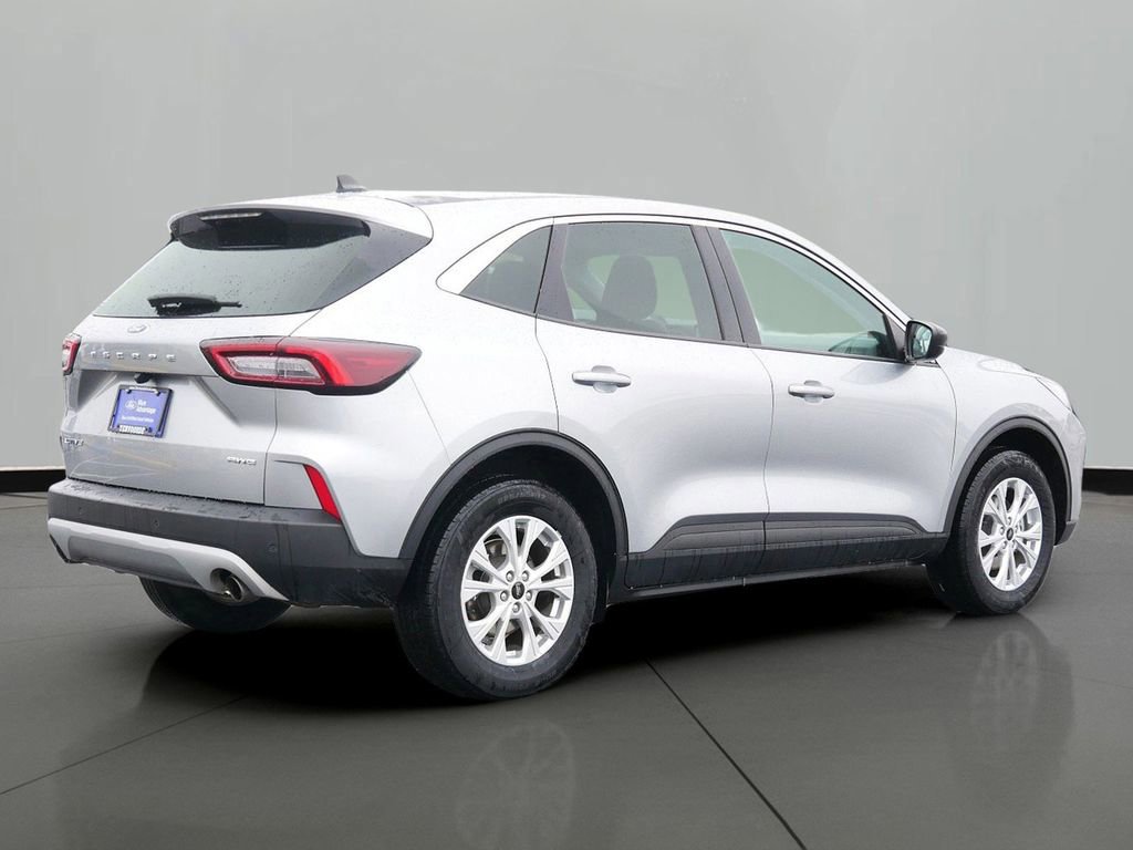 Certified 2024 Ford Escape Active w/ Tech Pack #1 image 2