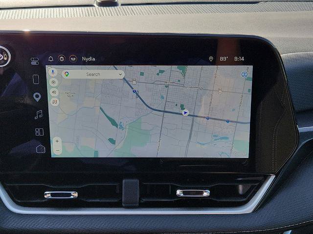 Used 2026 Chevrolet Equinox LT FWD image 16