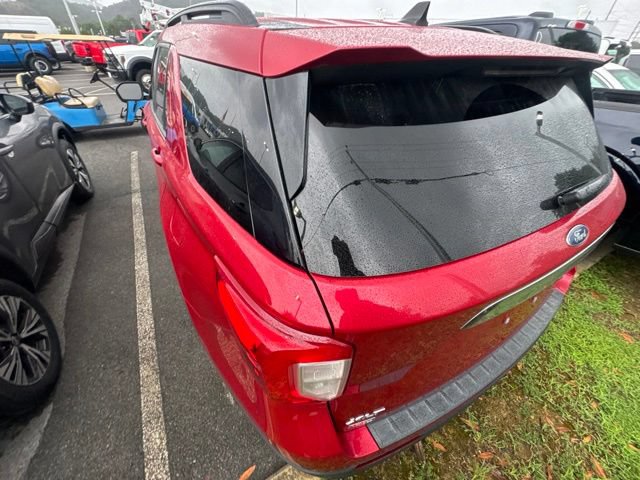 Certified 2022 Ford Explorer XLT w/ Equipment Group 202A AWD/4WD image 12